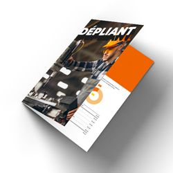 dépliant 135g couché brillant